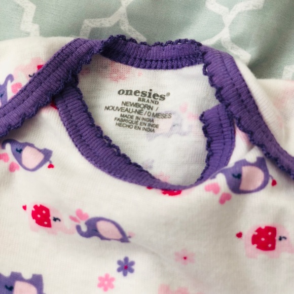 Onsie - Picture 4 of 6